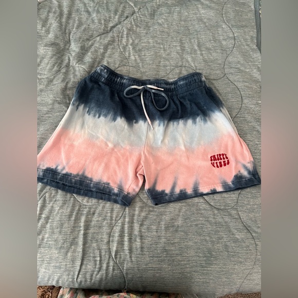 Eighty eight brand tie dye shorts  “Trippy vibes” Medium - Picture 3 of 9